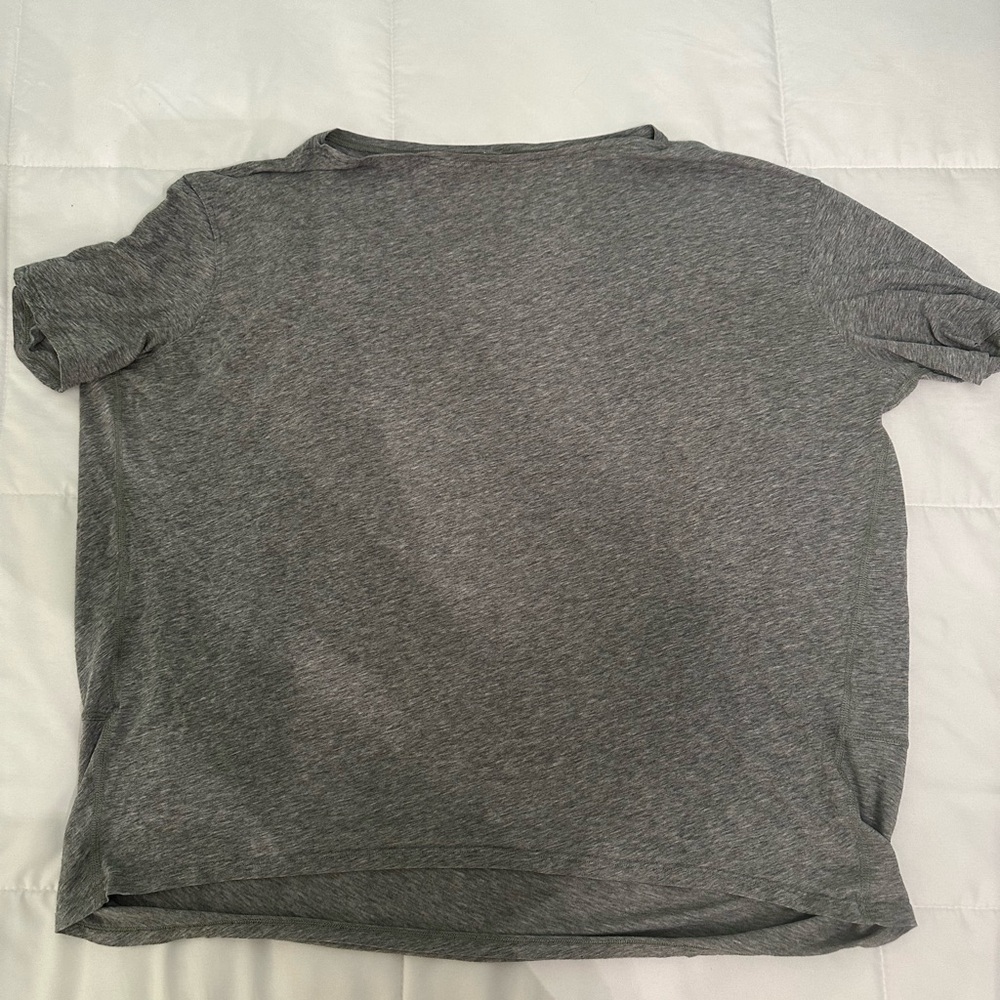 lululemon athletica Gray Short Sleeve Tee